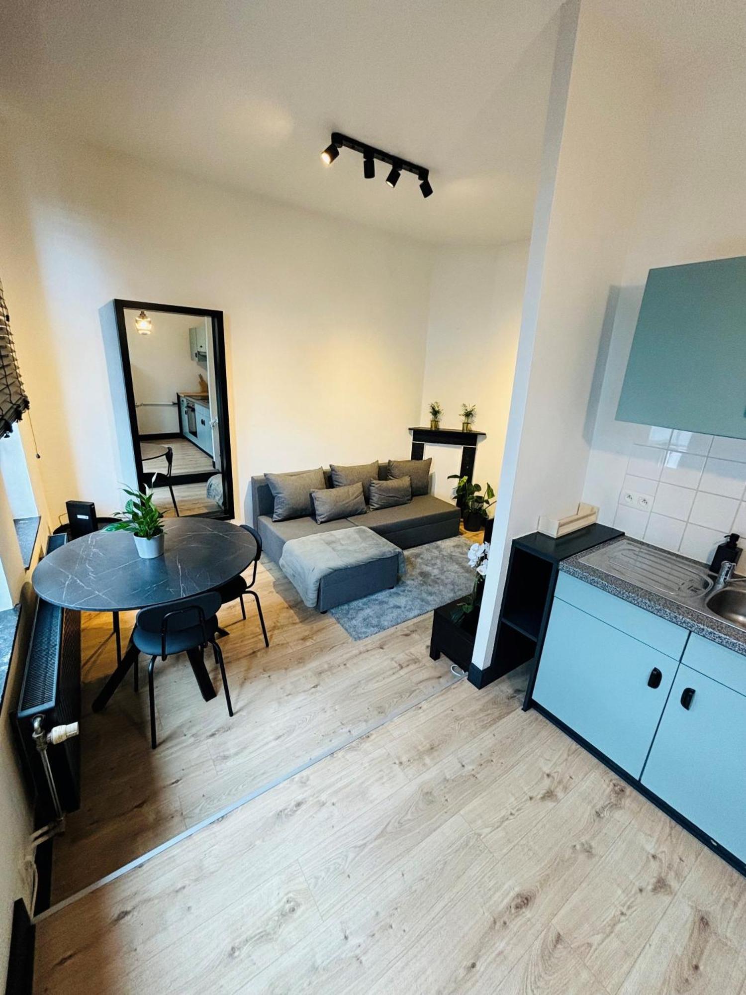 Appartement Cosy Liege Station Extérieur photo