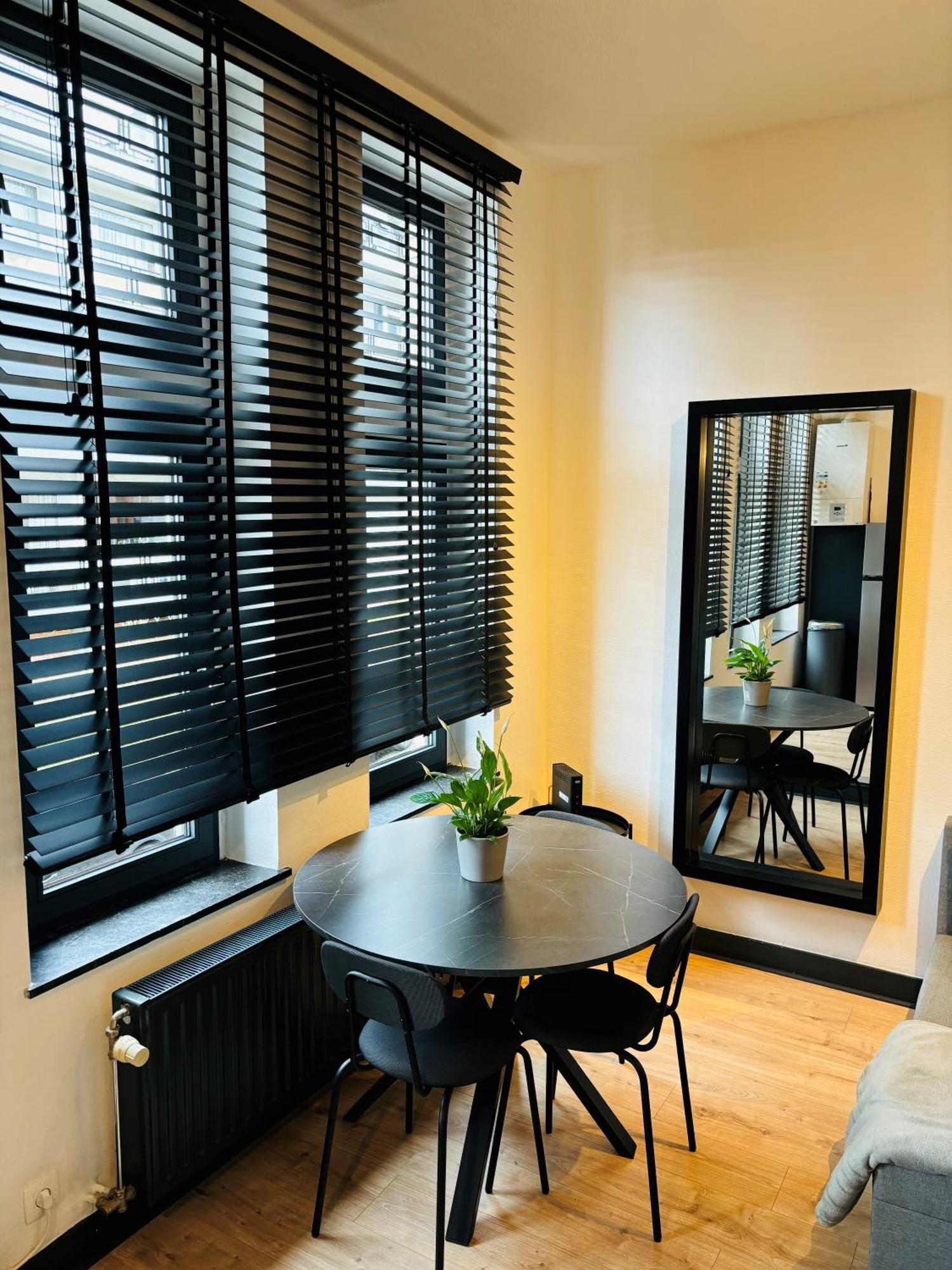 Appartement Cosy Liege Station Extérieur photo